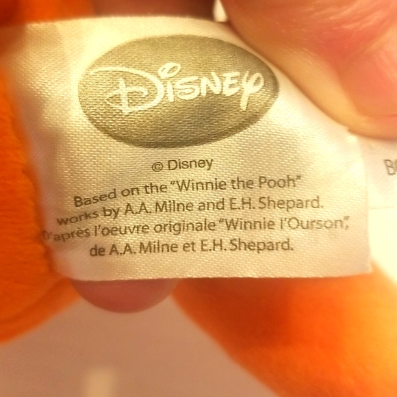 Disney 9" Tiger from Winnie The Pooh Plush - Picture 4 of 5